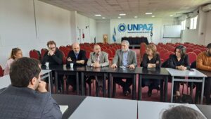 Lee más sobre el artículo La Comisión de Investigaciones Científicas se reunió en la Universidad de José C. Paz<p class = "resumen">Las autoridades de la CIC recorrieron obras en ejecución en la universidad y compartieron una reunión de trabajo con el rectorado. </p>