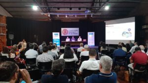 Lee más sobre el artículo Se realizó el Segundo Encuentro Bonaerense de Cooperación Tecnológica<p class = "resumen">El evento se llevó a cabo en la Universidad Nacional de Quilmes y reunió a más de cincuenta vinculadoras y vinculadores tecnológicos. El eje fue la construcción de políticas públicas que orienten las actividades de vinculación y transferencia hacia el desarrollo productivo de la Provincia.</p>